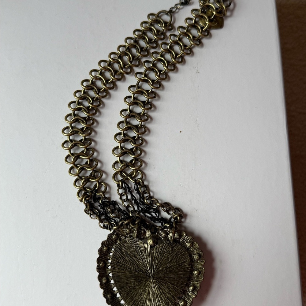 Betsey Johnson Heart Pendant Necklace with a Pug - Picture 2 of 2